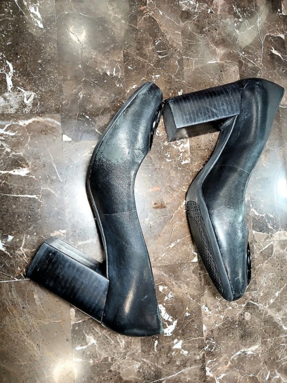 Tory Burch Block Heel Pump Black Leather US 7.5 - Picture 16 of 16